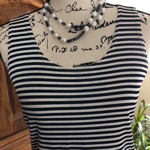 🥀CHICOS TRAVELERS TANK TOP🥀🥀🥀